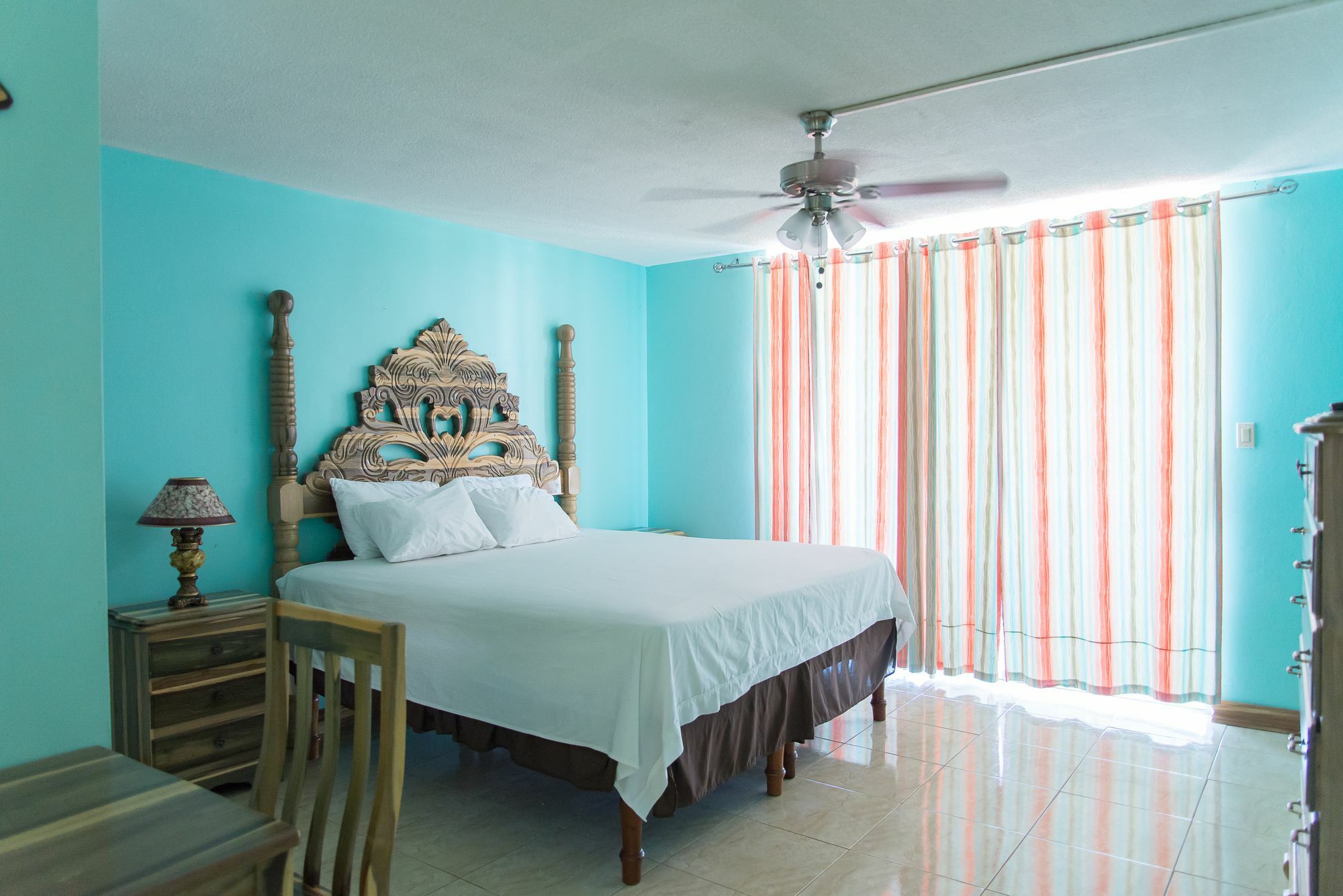 Montego Bay Club Apartments Εξωτερικό φωτογραφία